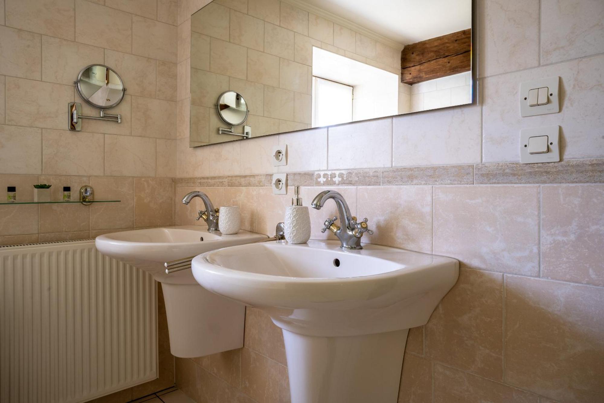 Demigny La Dominotte Bed & Breakfast 部屋 写真