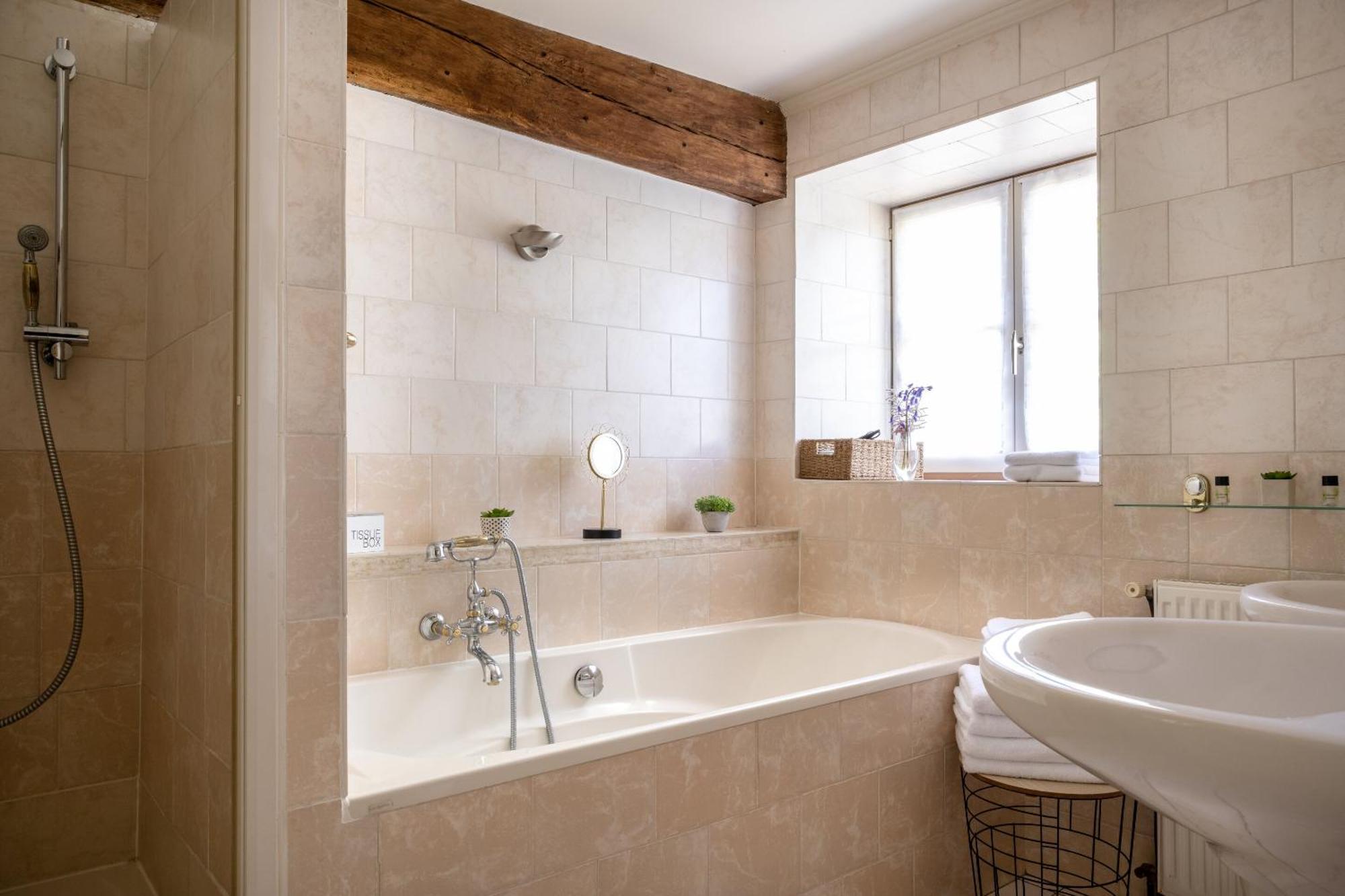 Demigny La Dominotte Bed & Breakfast 部屋 写真